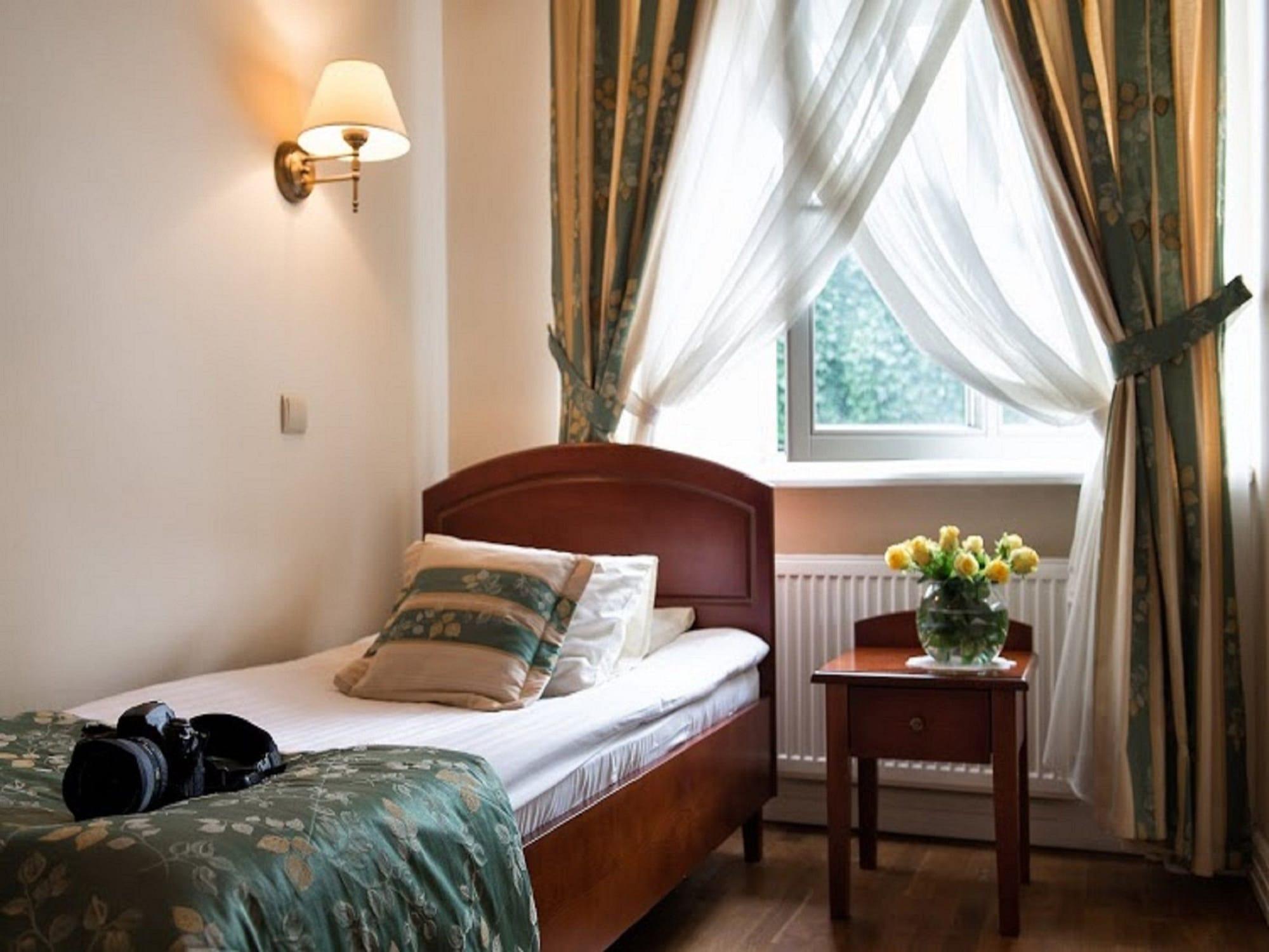Aparthotel Karmel 克拉科夫 外观 照片