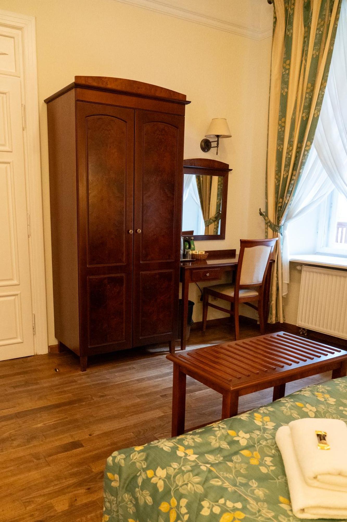 Aparthotel Karmel 克拉科夫 外观 照片