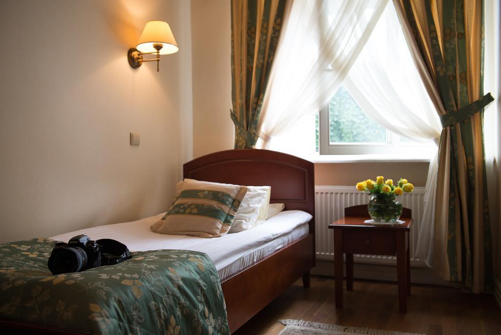 Aparthotel Karmel 克拉科夫 外观 照片